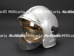 France, casque CGF Gallet des marins-pompiers de Marseille. France, CGF Gallet helmet of the Marseille naval firefighters.