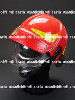 Italie, casque SICOR des Vigili del Fuoco. Italy, SICOR helmet of the Vigili del Fuoco.