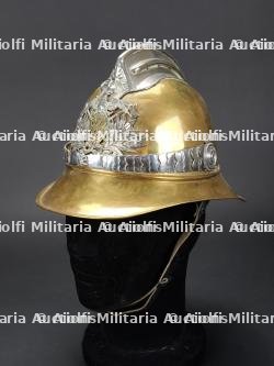 Portugal, casque en cuivre de sapeur-pompier volontaire. Portugal, copper volunteer firefighter helmet.