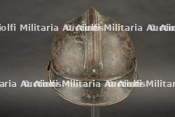 Casque Adrian modèle 1915 de l'Infanterie, quart, bracelet d'identité et médailles — photo 3