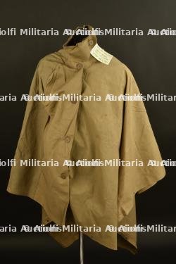 Poncho britannique. British Army Poncho cape