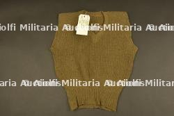Pull WWI. WWI Sleevless Sweater.