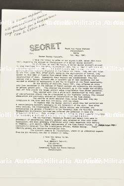 Lettre autographe des aviateurs Denis Boudard et Jean Hebert ayant rejoint l'Angleterre en dérobant un avion allemand à Caen en 1941. — photo 2