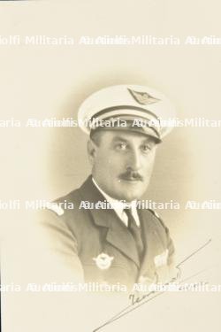 Manteau trois quart en cuir, tunique d'officier et photo du pilote mécanicien Clément Noger du 37e régiment d'aviation du Maroc — photo 4