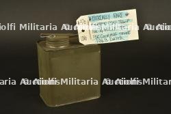 Rare bidon de fuel pour le réchaud des troupes de montagne. Extremely rare Mountain ski troop for 1/4 gallon fuel