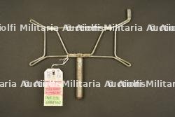 Antenne téléphonique. Reel Telephone wire.