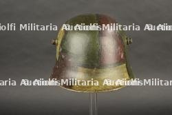 Coque de Stahlhelm M16 camouflée