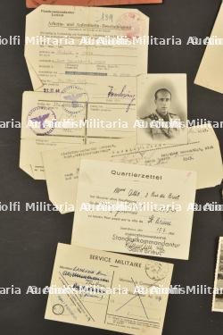 Un fort lot de documents — miniature 5