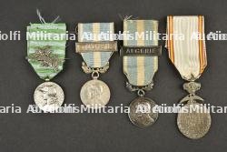 Lot de médailles — miniature 1