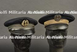 Ensemble de casquettes de la marine — miniature 1