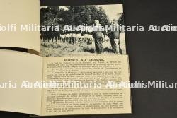 Ensemble de 5 carnets de cartes postales des Compagnons de France — miniature 4