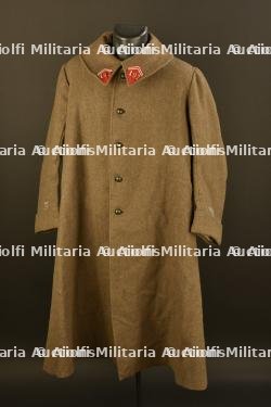 Manteau 1920/35 d'un capitaine du 197ème RAC