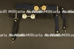 Lot de deux ceinturons de grande tenue d’officier modèle 1931