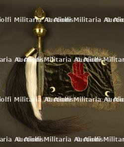 Haut de Toug d’une unité de tirailleur ou spahis algérien