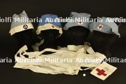 Pièces d'uniforme de la Croix Rouge US