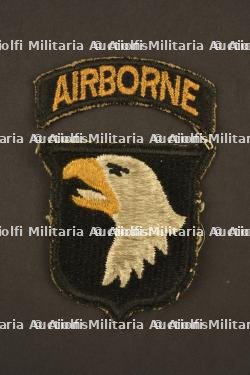 Patch de la 101ème Airborne Aigle à langue blanche