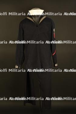 Uniforme nominatif d'un Pretty Officer Machinist de première classe