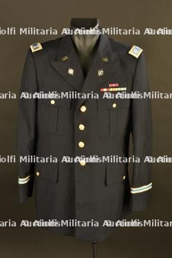 Vareuse de Capitaine du Military Intelligence Corps US Army Guerre du Vietnam