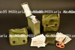 Ensemble de pochettes Medic US Guerre du Vietnam