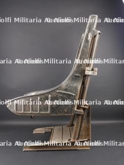 Siège d'avion USAAF. USAAF (United States Army Air Force) aircraft seat. — photo 1