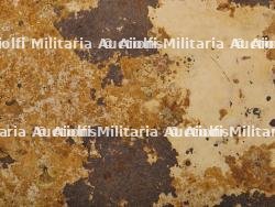 Morceau de porte de SDKFZ provenant de la Gleize. Piece of SDKFZ door from La Gleize. — photo 10