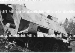 Morceau de porte de SDKFZ provenant de la Gleize. Piece of SDKFZ door from La Gleize. — photo 15