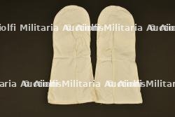 Paire de sur moufles de camouflage blanc des troupes de montagne US