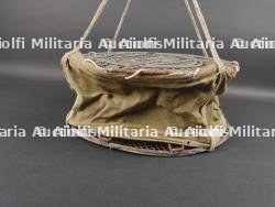 Boite à pigeon de parachutiste US. US Paratrooper Pigeon Box — photo 2