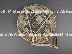 Boite à pigeon de parachutiste US. US Paratrooper Pigeon Box — miniature 3