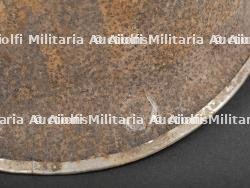 Coque de casque MP Provenant de Malmédy. MP helmet shell from Malmédy. — miniature 3