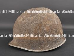 Coque de casque MP Provenant de Malmédy. MP helmet shell from Malmédy. — photo 4