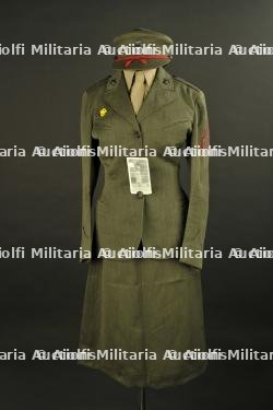 Uniforme de l'auxiliaire féminin USMC Nila Temple