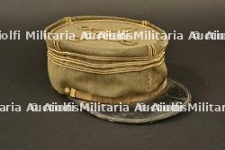 Képi polo d’un capitaine d’artillerie typique des troupes appartenant à l’armée d’Orient