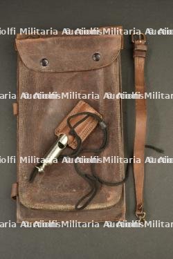 Ensemble d'officier — photo 1