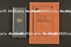 Pays-Bas, medailles de l’ordre d’Orange-Nassau et insignes. Netherlands, Order of Orange-Nassau decorations and badges. — photo 2