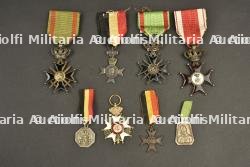 Ensemble de souvenirs et de medailles de la revolution de 1830. Collection of memorabilia and medals from the 1830 Revolution. — photo 3