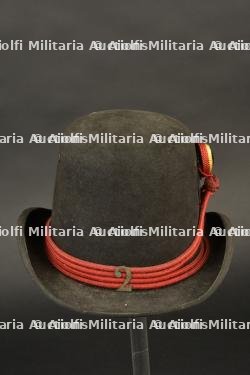 Chapeau d’infanterie de la Garde civique, modele 1881. Civic Guard infantry hat, model 1881. — miniature 7