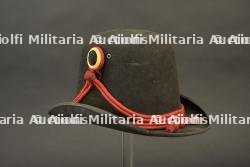 Chapeau d’infanterie de la Garde civique, modele 1881. Civic Guard infantry hat, model 1881. — photo 11