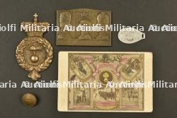 Lot de livrets et d’une plaque d’identite de grenadiers. Group of Grenadiers’ booklets and an identity tag. — miniature 6