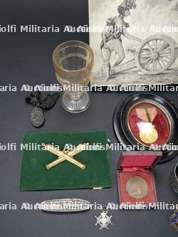 Ensemble d’objets patriotiques du regne de Leopold II. Collection of patriotic objects from the reign of Leopold II. — photo 2