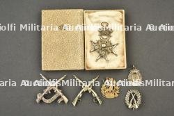 Lot de six anciens prix de tir. Group of six antique shooting prizes.