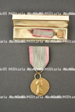 Medaille de la reine elisabeth. Queen Elisabeth Medal.