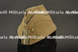 Bonnet de police de sous-officier du 44e de Ligne. NCO’s side cap of the 44th Line Regiment.
