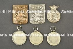 Lot de plaques de la police d’Anderlecht. Group of Anderlecht police badges.