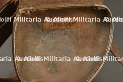 Ensemble d'étuis d'armes de poing — miniature 2