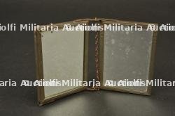 Lot d'objets du quotidien du poilu, rasage. — photo 4