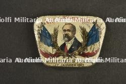 Lot d'objets du quotidien du poilu, hygiène, rasage et écriture. — miniature 5