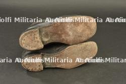 Ensemble d'équipement d'officier, souliers, jambières, jumelles et éperons — photo 8