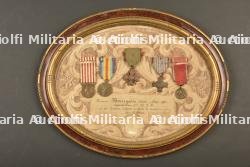 Lot de cadres de diplomes et médailles de soldats dont 13e RI, 44e Territorial, 10e Cuirassiers et 110e RI — photo 1