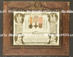 Lot de cadres de diplomes et médailles de soldats dont 13e RI, 44e Territorial, 10e Cuirassiers et 110e RI — photo 3